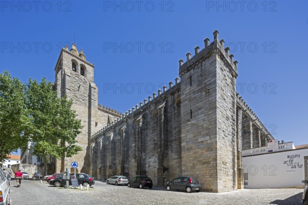 Sé Catedral de Évora Basílica Sé Catedral de Nossa Senhora da Assunção, Evora, District of Évora, Portugal