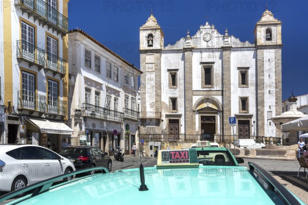 Igreja de Santo Antão on the market square Praca do Giraldo, of Evora, Evora, Évora district, Portugal