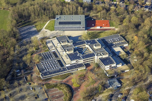 Aerial photo, Börde-Berufskolleg vocational school, sports hall and sports field, Soest, Soester Börde, North Rhine-Westphalia, Germany, education, educational institution, DE, Europe, educational institute, aerial photo, aerial photography, aerial photography, school, overview, bird's eye view, birds-eyes view, overview
