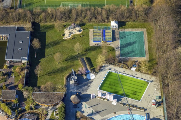 Aerial view, Aqua Spa and Aqua Fun Soest adventure pool, Soest, Soester Börde, North Rhine-Westphalia, Germany, bathing establishment, bathing resort, DE, Europe, outdoor pool, leisure activities, indoor pool, aerial view, aerial photography, aerial photography, swimming pool, swimming pool, overview, bird's-eye view, overview