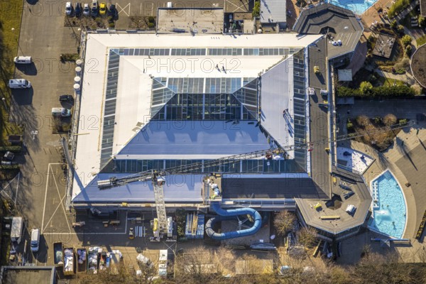 Aerial view, Aqua Spa and Aqua Fun Soest adventure pool, Soest, Soester Börde, North Rhine-Westphalia, Germany, bathing establishment, bathing resort, DE, Europe, outdoor pool, leisure activities, indoor pool, aerial view, aerial photography, aerial photography, swimming pool, swimming pool, overview, bird's-eye view, overview