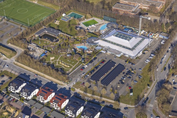 Aerial view, Aqua Spa and Aqua Fun Soest adventure pool, Soest, Soester Börde, North Rhine-Westphalia, Germany, bathing establishment, bathing resort, DE, Europe, outdoor pool, leisure activities, indoor pool, aerial view, aerial photography, aerial photography, swimming pool, swimming pool, overview, bird's-eye view, overview