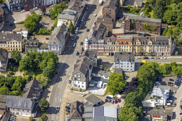 Aerial view, construction site with new building on Heeger Straße bridge, Heegerstraße residential area and historic heritage-protected houses and facades, railway tracks, Oberbonsfeld, Velbert, Ruhr area, North Rhine-Westphalia, Germany, architecture, construction work, construction workers, construction area, construction site, scaffolding, building plots, construction project, construction site, bridge, DE, monument protection, development, Europe, river, progress, building, house, Heegerstraße, industrial area, infrastructure, construction, Langenberg, aerial view, aerial photography, aerial photography, machines, planning, rails, city, urban development, roads, urban, overview, traffic network, bird's-eye view, residential area, birds-eyes view, overview