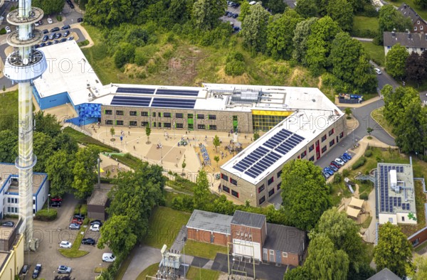 Aerial view, Kastanienallee primary school, Velbert (sturgeon) telecommunications tower, Velbert, Ruhr area, North Rhine-Westphalia, Germany, architecture, educational institution, view from above, DE, education, Europe, Velbert telecommunications tower, television transmitter, building, primary school, green areas, houses, infrastructure, Kastanienallee, Kita Kastanienallee, Kolping Kindergarten, aerial view, aerial photography, aerial photography, neighbourhood, radio tower, school, city, Telebert, tower, overview, bird's-eye view, German cityscape, above, overview, urban environment, VelbertMitte