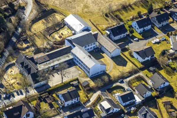 Aerial photo, Geschwister-Scholl-Schule, Schönau, Wenden, Sauerland, North Rhine-Westphalia, Germany, DE, Europe, aerial photography, aerial photography, aerial photography, overview, bird's-eye view, birds-eyes view, overview