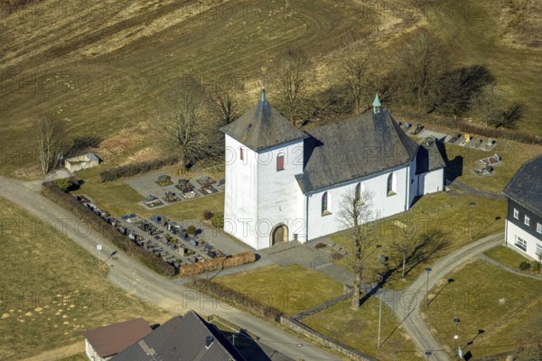 Aerial view, St. Mary's Catholic Church and cemetery, Römershagen, Wenden, Sauerland, North Rhine-Westphalia, Germany, place of worship, DE, Europe, cemetery, memorial, place of worship, house of God, graves, burial ground, sacred site, church, parish, aerial photograph, aerial photography, aerial photography, religion, religious site, resting place, overview, bird's-eye view, overview