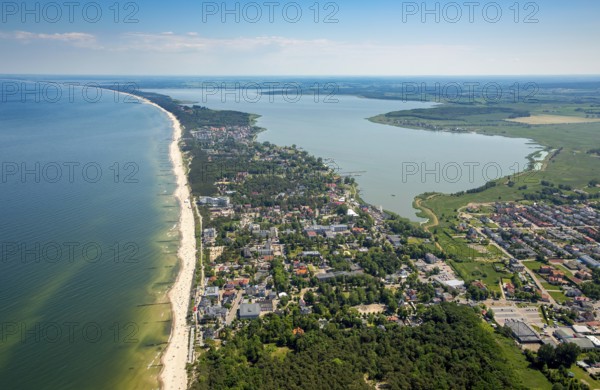 Gmina Mielno, Jamunder See, lagoon-like Jamno, Hinterpommern, Großmöllen, Groß Möllen, Baltic Sea coast, Wojewóüdztwo zachodniopomorskie, Poland, Województwo zachodniopomorskie, PL, Europe, aerial view, birds-eyes view, aerial photography, overview, bird's eye view, northern Poland