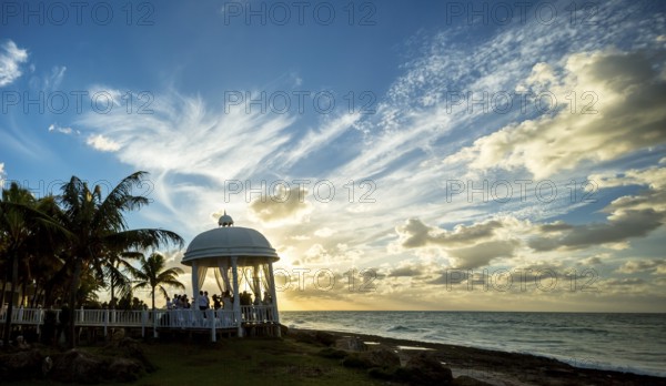 Wedding pavilion on the beach of Varadero with sunset in the hotel complex PARADISUS VARADERO RESORT SPA, Varadero, Cuba, Matanzas, Cuba, Central America