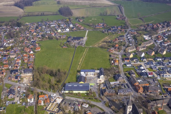 Aerial view, meadow area and planned construction area between Hof Northoff and catholic Lambertischule primary school, Lambertistraße, residential area, Ahlen, Dolberg, Ruhr area, Germany, meadow area, planned construction area, Hof Northoff, catholic Lambertischule, primary school, fields, green areas, development planning, urban, rural, planning, infrastructure, settlement, development, landscape, perspective, aerial view, view, educational institution, school, agriculture, nature, construction project, urban planning, environment, region, geography, scenario