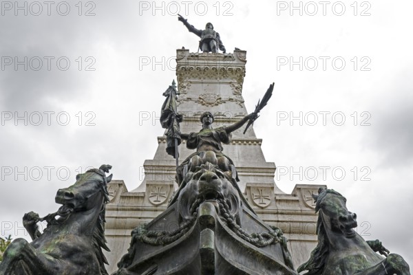 War memorial in front of the stock exchange palace Palácio da Bolsa, Oporto, Porto district, Portugal, Europe, aerial view, birds-eyes view, Travel, Travel photography