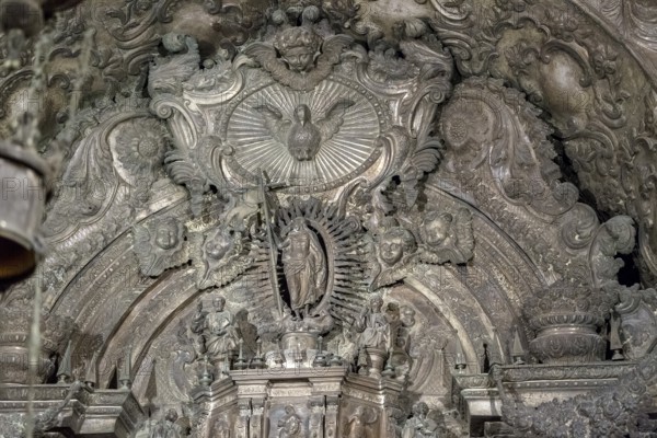 Chiselled silver altarpiece, Da Sé Cathedral, Barredo district, UNESCO World Heritage Site, Oporto, Porto district, Portugal, Europe, aerial view, birds-eyes view, Travel, Travel photography
