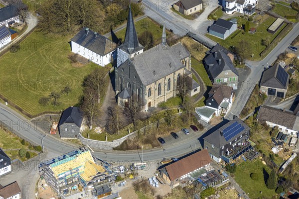 Aerial view, construction work on the steeple of St. Martinus Church, Hellefeld, Sundern, Sauerland, North Rhine-Westphalia, Germany, place of worship, construction work, construction area, construction site, construction project, construction site, DE, Europe, religious community, place of worship, holy place, church, parish, denomination, aerial view, aerial photography, aerial photography, religion, religious site, overview, bird's-eye view, overview