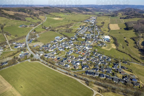 Aerial view, residential area, local view Hellefeld, meadows and fields in hilly landscape, Sundern, Sauerland, North Rhine-Westphalia, Germany, DE, Europe, property tax, real estate, aerial view, aerial photography, aerial photography, overview, bird's-eye view, living and life, residential area, residential quality, residential neighbourhood, housing estate, residential area, birds-eyes view, overview