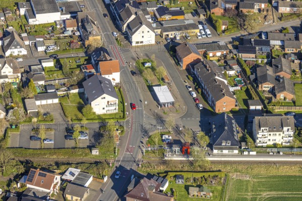 Aerial view, Selm-Beifang railway station, B&R Selm bus stop, Beifang, Selm, Münsterland, North Rhine-Westphalia, Germany, railway area, railway station, platform, DE, Deutsche Bahn AG, Europe, track system, tracks, aerial view, aerial photography, aerial photography, overview, bird's-eye view, overview