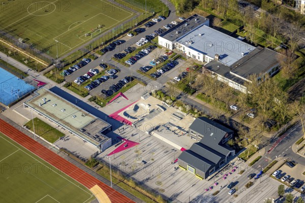 Aerial view, Campusplatz Nord with ground painting and rest areas, skate park, Selm, Münsterland, North Rhine-Westphalia, Germany, DE, Europe, aerial view, aerial photography, aerial photography, overview, bird's-eye view, overview