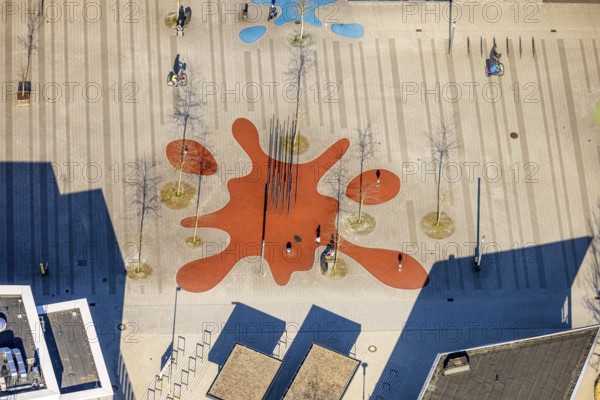 Aerial view, Campusplatz Süd with ground painting and resting places, Selm, Münsterland, North Rhine-Westphalia, Germany, DE, Europe, aerial view, aerial photography, aerial photography, overview, bird's eye view, birds-eyes view, overview