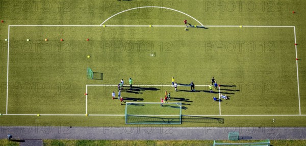 Aerial view, penalty area training match at Sparkassen Arena football stadium, Selm, Münsterland, North Rhine-Westphalia, Germany, DE, Europe, football pitch, football stadium, aerial view, aerial photography, aerial photography, sports, sports facilities, sports field, sports venue, stadium, overview, bird's-eye view, overview
