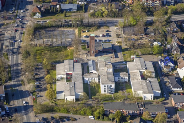 Aerial view, St. Josef retirement home and St. Josef church tower, Selm, Münsterland, North Rhine-Westphalia, Germany, retirement home, nursing home, care and nursing, DE, Europe, aerial view, aerial photography, aerial photography, care facility, retirement home, retirement residence, retirement home, senior centre, overview, bird's-eye view, overview