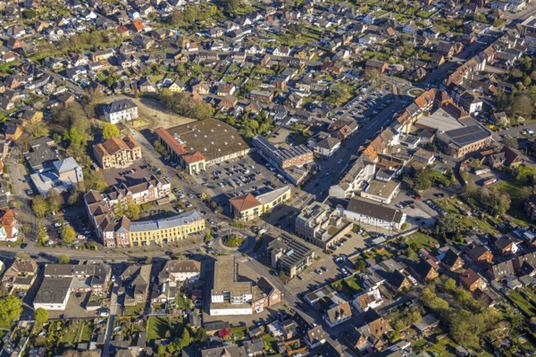 Aerial view, community centre and adult education centre VHS in the town centre, Botzlar Castle (white house), residential area town view and shopping centre with Edeka supermarket, roundabout Kreisstraße and Botzlarstraße, Beifang, Selm, Münsterland, North Rhine-Westphalia, Germany, DE, Europe, property tax, real estate, roundabout, aerial view, aerial photography, aerial photography, castle, overview, bird's-eye view, residential area, living and life, residential area, residential quality, residential quarter, housing estate, residential district, birds-eyes view, overview