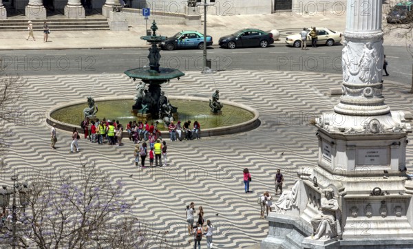 Fountain on the Praça Rossio square, Lisbon, Lisbon district, Portugal