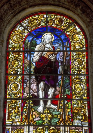 Church windows, Mosteiro dos Jerónimos, UNESCO World Heritage Site, Lisbon, Lisbon District, Portugal