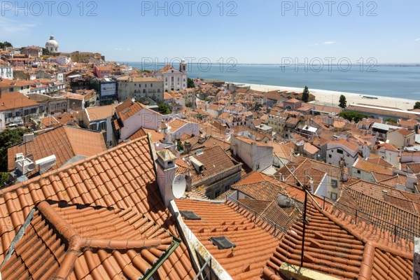 View over the red roofs of Lisbon to the Cathedral SÃ©, Lisbon, Lisbon District, Portugal, Europe, aerial view, birds-eyes view, Travel, Travel Photography