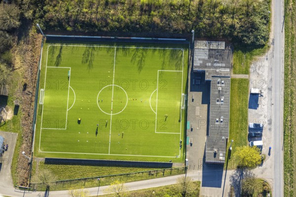 Aerial view, football stadium sports field Am Kohuesholz of Grün-Schwarz Cappenberg, Cappenberg, Selm, Münsterland, North Rhine-Westphalia, Germany, DE, Europe, football field, football stadium, aerial view, aerial photography, aerial photography, sports, sports facilities, sports field, sports venue, stadium, overview, bird's-eye view, overview
