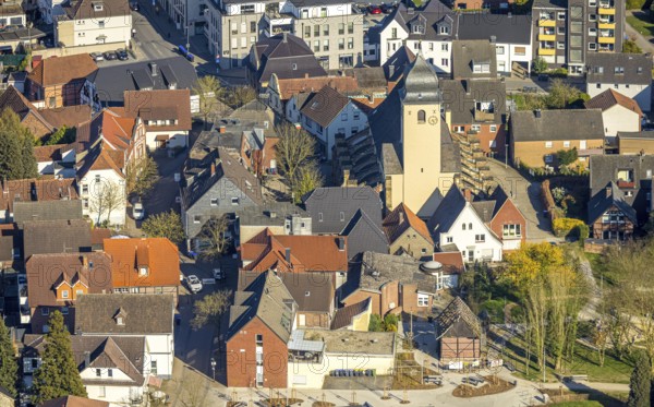 Aerial view, St. Stephanus Catholic Church in the town centre, residential area and view of Bork, Selm, Münsterland, North Rhine-Westphalia, Germany, place of worship, DE, Europe, religious community, place of worship, property tax, holy place, real estate, church, parish, denomination, aerial photograph, aerial photography, aerial photography, religion, religious site, overview, bird's-eye view, residential complex, living and life, residential area, quality of life, residential quarter, housing estate, residential area, bird's-eye view, overview