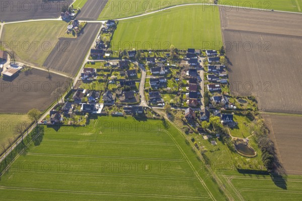 Aerial view, residential area, residential estate Schorfheide, Bork, Selm, Münsterland, North Rhine-Westphalia, Germany, DE, Europe, property tax, real estate, aerial view, aerial photography, aerial photography, overview, bird's-eye view, residential complex, living and living, residential area, residential quality, residential neighbourhood, residential estate, residential district, birds-eyes view, overview
