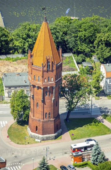 Malbork, Castle, Brick Gothic, River Nogat, City of Marienburg, Seat of the Grand Masters of the Teutonic Order, Teutonic Order State, pomorskie, Poland, Baltic Sea coast, PL, Europe, aerial view, bird's-eye view, aerial photography, overview, bird's-eye view, northern Poland