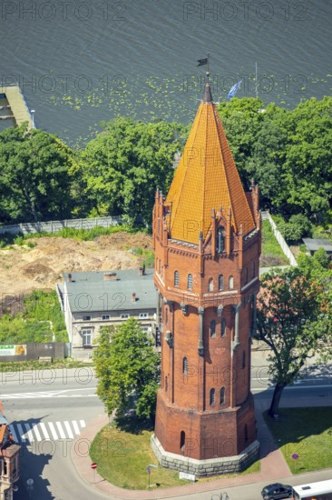 Malbork, Castle, Brick Gothic, River Nogat, City of Marienburg, Seat of the Grand Masters of the Teutonic Order, Teutonic Order State, pomorskie, Poland, Baltic Sea coast, PL, Europe, aerial view, bird's-eye view, aerial photography, overview, bird's-eye view, northern Poland