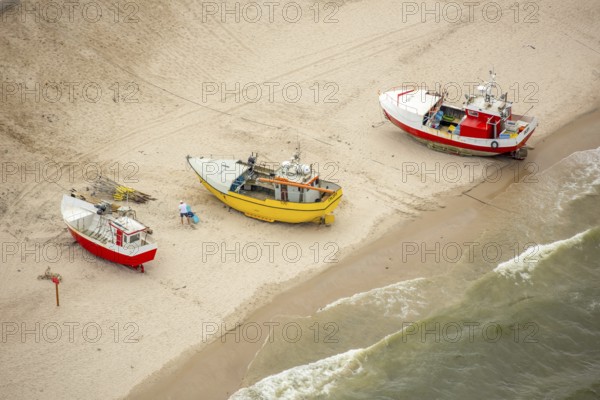 UnieÅ'cie, nest, West Pomerania, sandy beach, fishing boats, beach life, Baltic Sea coast, Województwo zachodniopomorskie, Poland, Województwo zachodniopomorskie, PL, Europe, aerial view, birds-eyes view, aerial photography, overview, bird's eye view, northern Poland