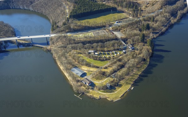 Aerial view, Biggesee dam and Kirchesohl peninsula, bridge Landesstraße L512, Olpe-Stadt, Olpe, Sauerland, North Rhine-Westphalia, Germany, DE, Europe, aerial view, aerial photography, aerial photography, overview, bird's-eye view, overview