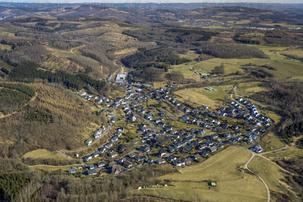 Aerial view, residential area, view of Neuenkleusheim district with St. Georg church, forest with forest damage, Stachelau, Olpe, Sauerland, North Rhine-Westphalia, Germany, DE, Europe, aerial view, aerial photography, aerial photography, overview, bird's-eye view, overview
