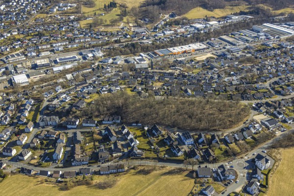 Aerial view, residential area An der Schingerskuhle with forest, green lung, commercial area In der Trift and Bruchstraße, Olpe city, Olpe, Sauerland, North Rhine-Westphalia, Germany, DE, Europe, aerial view, aerial photography, aerial photography, overview, bird's-eye view, overview