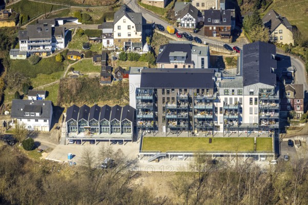 Aerial view, construction site and new construction flats with balconies, castle domicile in Hegestraße, Volmarstein, Wetter, Ruhr area, North Rhine-Westphalia, Germany, construction work, construction area, construction site, scaffolding, building plots, construction crane, construction project, construction site, DE, Europe, property tax, real estate, aerial view, aerial photography, aerial photography, new building, overview, bird's-eye view, Wetter (Ruhr), housing estate, housing and living, residential area, residential buildings, residential quality, residential neighbourhood, housing estate, residential district, birds-eyes view, overview