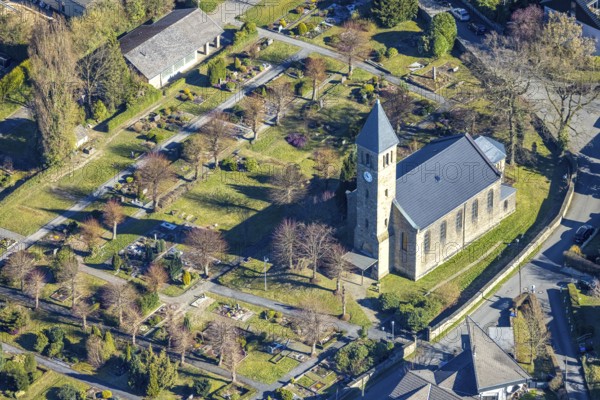 Aerial view, Protestant church and cemetery burial ground Wemerstraße, Rüdinghausen, Witten, Ruhr area, North Rhine-Westphalia, Germany, DE, Europe, aerial view, aerial photography, aerial photography, location, overview, bird's-eye view, overview