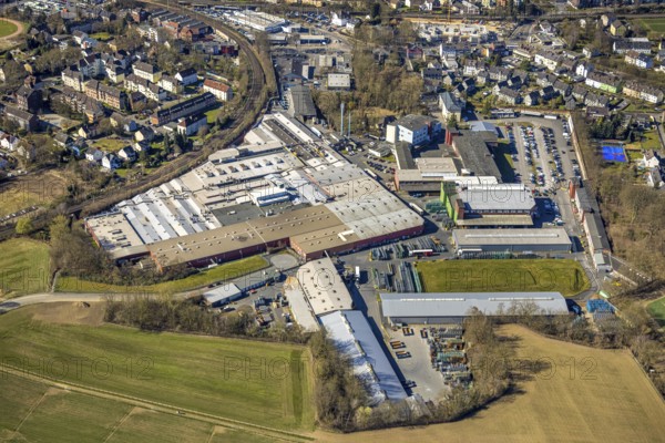 Aerial view, Pilkington Automotive Deutschland GmbH, factory premises at Almstraße, sunshine, Witten, Ruhr area, North Rhine-Westphalia, Germany, DE, Europe, commercial, commercial area, aerial view, aerial photography, aerial photography, location, overview, bird's-eye view, overview