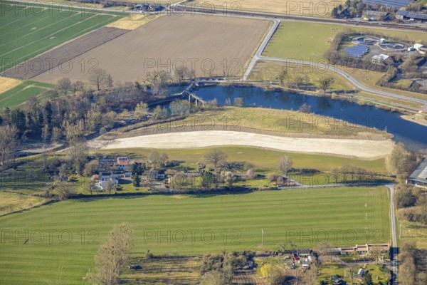 Aerial view, river Ruhr with weir, dry riverbed Am Graben, Wimbern, Wickede, Soester Börde, North Rhine-Westphalia, Germany, DE, Europe, aerial view, aerial photography, aerial photography, overview, bird's eye view, Wickede (Ruhr), birds-eyes view, overview