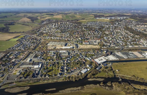 Aerial view, river Ruhr and local view residential area Wickede, Echthausen, Wickede, Soester Börde, North Rhine-Westphalia, Germany, DE, Europe, aerial view, aerial photography, aerial photography, overview, bird's-eye view, Wickede (Ruhr), birds-eyes view, overview