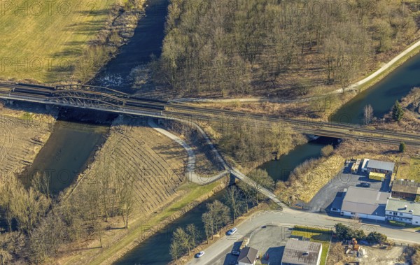 Aerial view, River Ruhr and Obergraben with railway bridge and pedestrian bridge, Wickede, Soester Börde, North Rhine-Westphalia, Germany, bridge, DE, Europe, aerial view, aerial photography, aerial photography, overview, bird's-eye view, Wickede (Ruhr), birds-eyes view, overview
