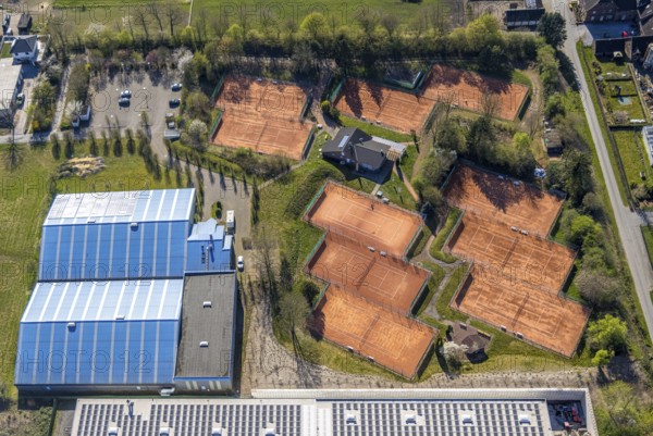 Aerial view, tennis courts TC Blau-Weiss-Werne and Sport Alm Tennishalle Werne, Werne, Ruhr area, North Rhine-Westphalia, Germany, DE, Europe, aerial view, aerial photography, aerial photography, Münsterland, sport, tennis, tennis facility, tennis halls, tennis courts, tennis club, overview, bird's-eye view, bird's-eye view, overview