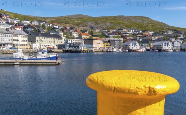 Ship landing stage with bollard, view of Honningsvåg, Finnmark, Norway, Scandinavia, Europe, adventure travel, tourism, Honningsvåg, Hurtigruten, Hurtigruten voyage, cruise, NOR, travel, destination, ship landing stage, sea voyage, sightseeing, skyline, tourism, Norwegian, Scandinavian, touristic