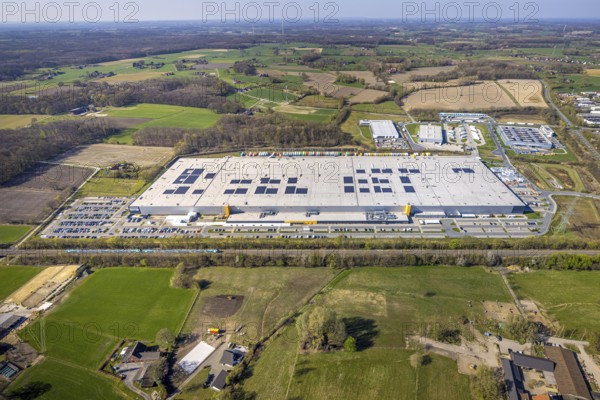 Aerial photo, Amazon logistics, Amazon DE DTM1, Lenklar, Werne, Ruhr area, North Rhine-Westphalia, Germany, DE, Europe, freight transport, logistics, logistics service, logistics service provider, logistics provider, logistics centre, aerial photo, aerial photography, aerial photography, Münsterland, forwarding, transport, transport service, overview, bird's-eye view, overview