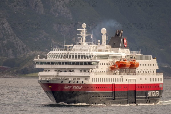 Ship MS Kong Harald, Bolga, Nordland, Norway, Scandinavia, Europe, adventure travel, tourism, Hurtigruten, Hurtigruten voyage, cruise, cruise ship, liner, NOR, passenger ship, shipping company Hurtigruten AS, travel, destination, ship, sea voyage, sightseeing, tourism, Norwegian, Scandinavian, touristic