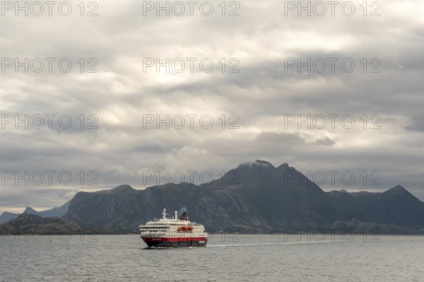 Ship MS Kong Harald, Bolga, Nordland, Norway, Scandinavia, Europe, adventure trip, mountains, rocky coast, tourism, Hurtigruten, Hurtigruten trip, cruise, cruise ship, coast, coastal landscape, coastal region, coastal strip, liner service, NOR, passenger ship, shipping company Hurtigruten AS, trip, destination, ship, sea trip, sightseeing, tourism, Norwegian, Scandinavian, touristic