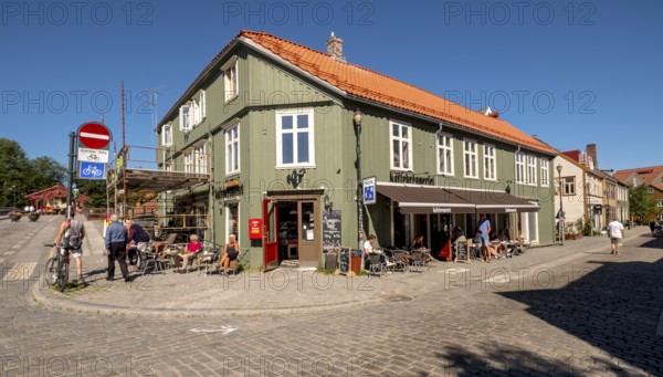 Kiosk Gamle Bybru, corner Nedre Bakklanet, shopping street, Kaffebrenneriet, cafe, Trondheim, Trøndelag, Norway, Scandinavia, Europe, adventure travel, tourism, business house, Hurtigruten, Hurtigruten voyage, cruise, NOR, Norwegian house, travel, destination, sea voyage, sightseeing, tourism, Trøndelag, Norwegian, Scandinavian, touristic