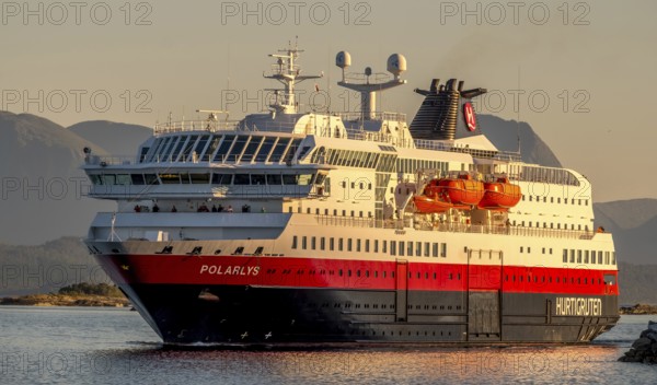 Ship MS Polarlys, harbour Molde, Møre og Romsdal, Norway, Scandinavia, Europe, adventure trip, tourism, harbour, Hurtigruten, Hurtigruten trip, cruise, cruise ship, Molde, Møre og Romsdal, NOR, shipping company Hurtigruten AS, trip, destination, ship, shipping, sea trip, sightseeing, tourism, Norwegian, Scandinavian, touristic