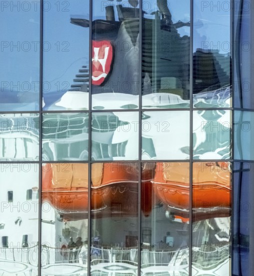 Cruise ship MS Polarlys, reflection, tourists at the quay, Ã...lesund, Møre og Romsdal, Norway, Scandinavia, Europe, adventure trip, excursion, excursion ship, tourism, harbour, Hurtigruten, Hurtigruten trip, cruise, cruise ship, Møre og Romsdal, NOR, journey, destination, ship, shipping, sea voyage, sightseeing, tourism, Norwegian, Scandinavian, touristic, Ålesund