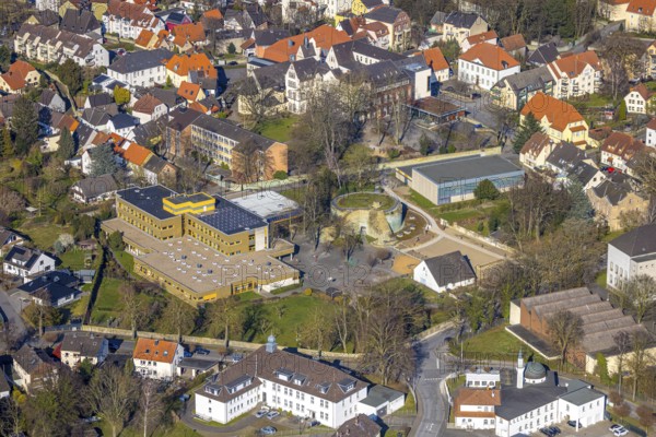Aerial view, Ursulinengymnasium Werl and castle ruins of the former electoral town castle, Werl, Soester Börde, North Rhine-Westphalia, Germany, DE, Europe, aerial view, aerial photography, aerial photography, overview, bird's-eye view, overview